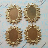 Brass Victorian 18mm x 13mm Settings x 4 - 3059RAT.