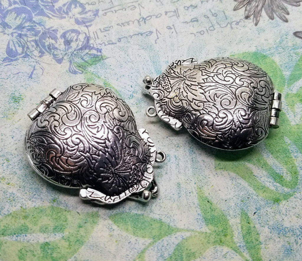Large Antique Silver Dimensional Purse Charms (2) - L987