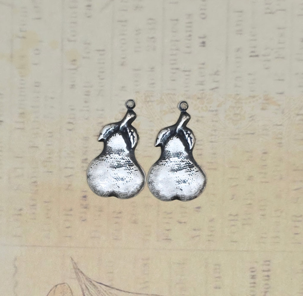 Brass Pear Charms x 2 - 4691RAT