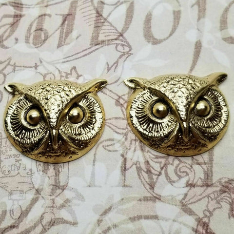 Small Brass Owl Head Stamping x 2 - 1474FF.