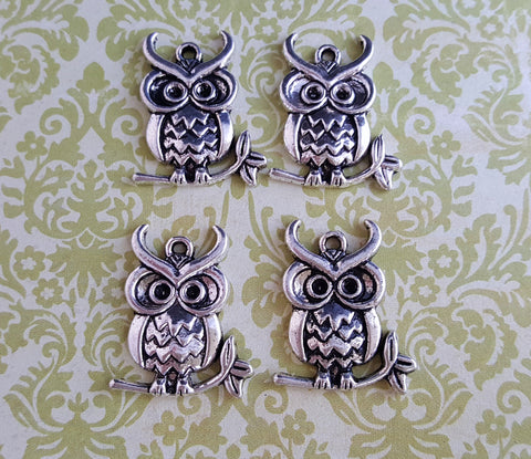 Antique Silver Owl Charms (4) - L893 Jewelry Finding