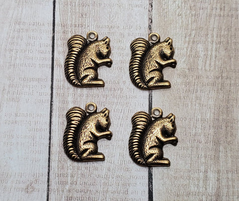 Small Brass Ox Squirrel Charms (4) - L1264