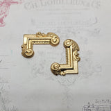 Ornate Brass Corner Embellishment Findings x 2 - 6471LRRAT