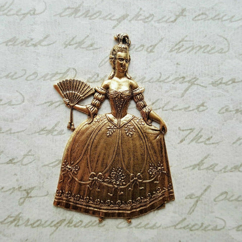 Large Brass Marie Antoinette Stamping x 1 - 9045SG.