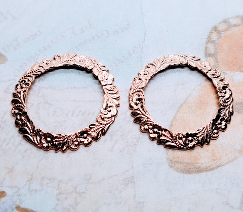 Shiny Rose Gold Floral Wreath Stampings (2) - PRGRAT139
