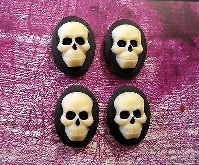 18x13mm Front Profile Skull Cameos (4) - L515 Jewelry Finding