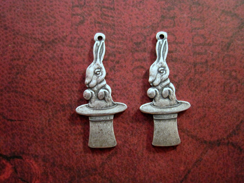 Oxidized Silver Solid Brass Bunny In Hat Charms (2) - SOGB6681