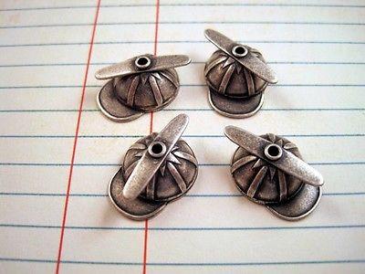Oxidized Silver Plated Brass Cap With Propeller Stampings (4)-SORAT7236